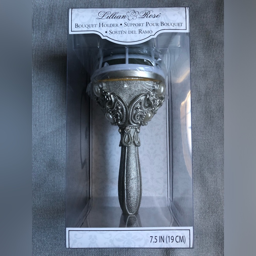 LILLIAN ROSE WEDDING BOUQUET HOLDER